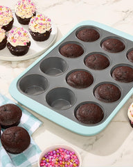 Chicago Metallic 12-Cup Silicone Muffin Pan